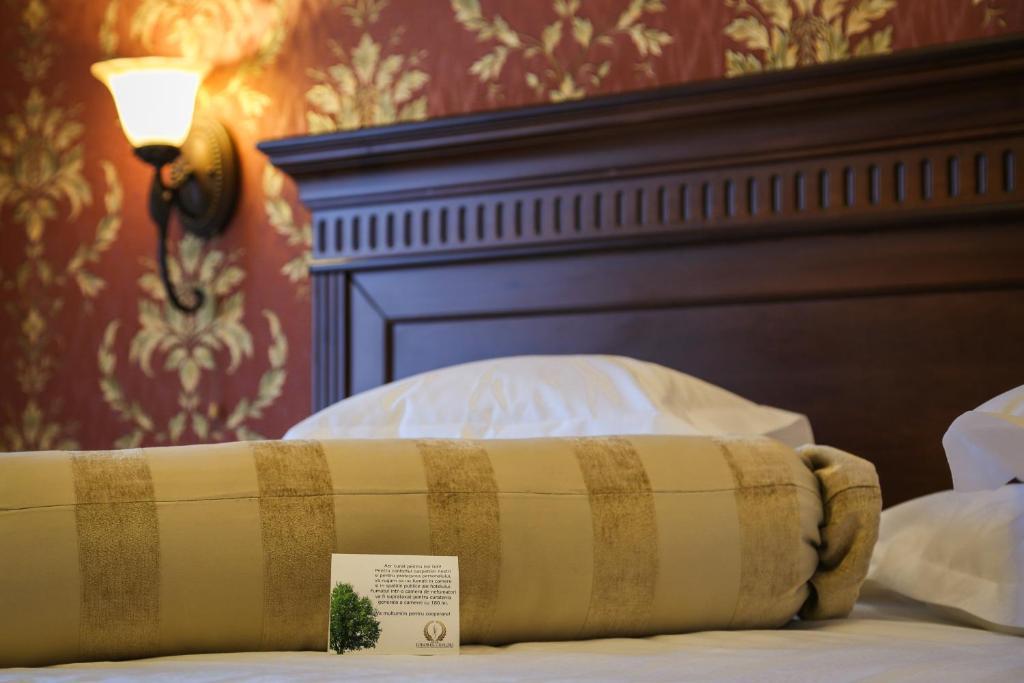 Hotel Foisorul Cu Flori Sinaia Dış mekan fotoğraf