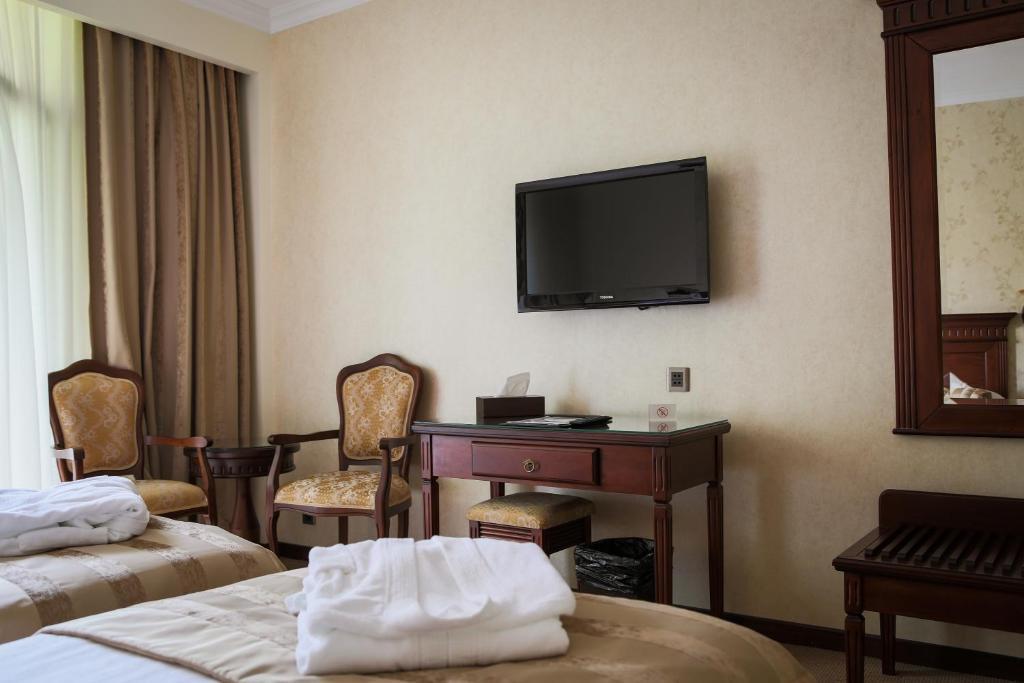 Hotel Foisorul Cu Flori Sinaia Oda fotoğraf